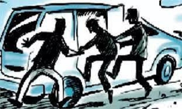 जुना भांडणातून तरुणाचे अपहरण; टोळक्यावर गुन्हा दाखल