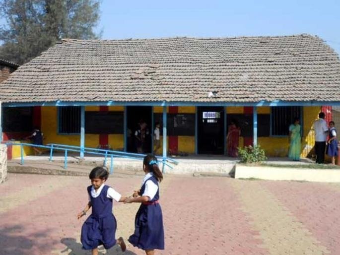​इंग्रजी शाळांच्या झगमगाटात जिल्हा परिषद शाळा पडल्या मागे; पटसंख्येसाठी गुरुजींची गावोगावी धावपळ