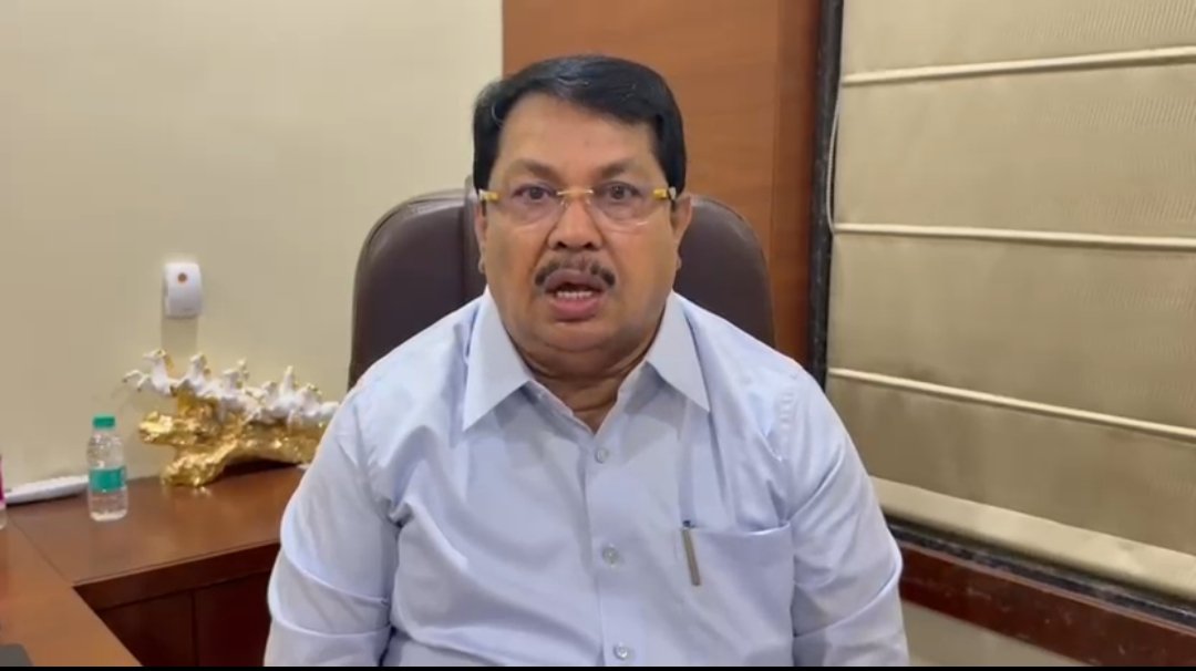 महायुती सरकारने केला लाडक्या बहिणींचा विश्वासघात, याच बहिणींचा तळतळाट महायुती सरकार पडणार महाग,काँग्रेस विधिमंडळ नेते विजय वडेट्टीवार यांची टीका