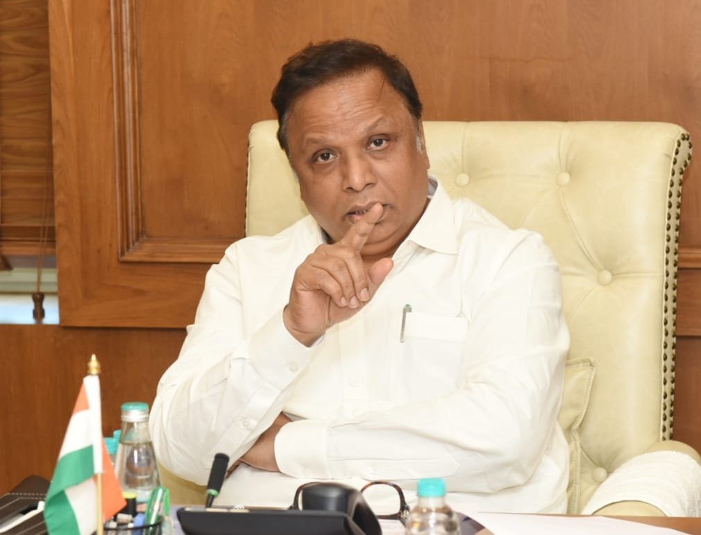 गोपाळगड किल्ल्याच्या मालकी व संवर्धनाबाबत 15 दिवसांत अहवाल सादर करा  – मंत्री ॲड. आशिष शेलार यांचे जिल्हाधिकाऱ्यांना निर्देश