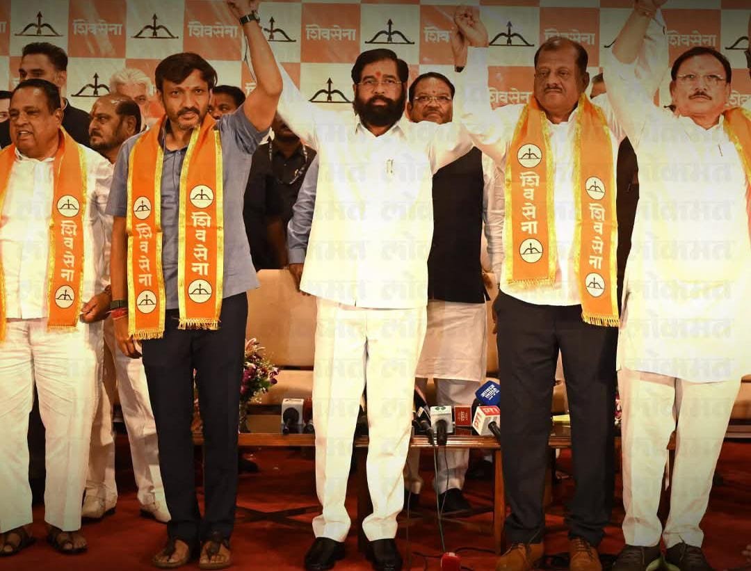 Delhi-उद्धव ठाकरेंना मोठा धक्का! लोकसभा अध्यक्षांची ६ खासदारांच्या विलिनीकरणाला मंजुरी; शिंदे गटाची ताकद वाढली